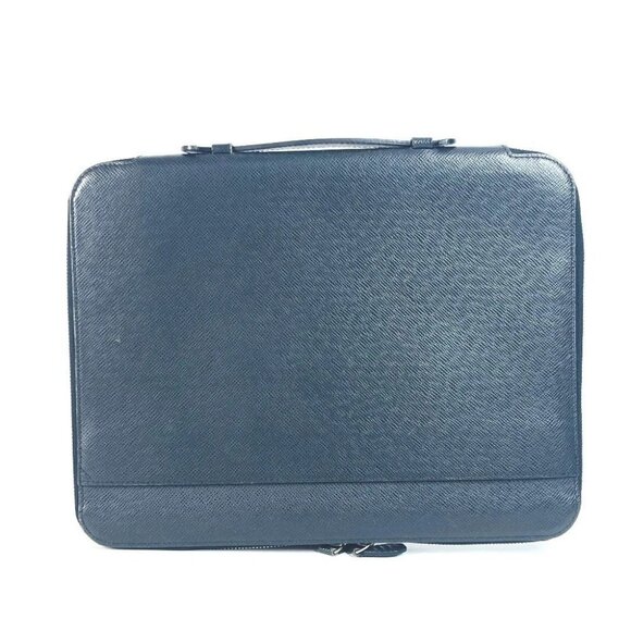 LOUIS VUITTON M32612 Taiga Vladimir Business document bag PC case Clutch - Picture 1 of 16